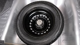Used 2019 Honda Amaze 1.2 V CVT Petrol Petrol Automatic tyres SPARE TYRE VIEW