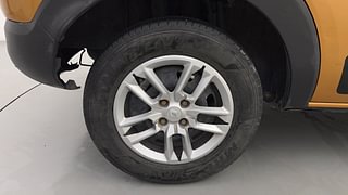 Used 2020 Renault Triber RXL Petrol Manual tyres RIGHT REAR TYRE RIM VIEW