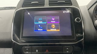 Used 2023 Renault Kwid 1.0 RXT SCE Petrol Manual top_features Integrated (in-dash) music system