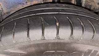 Used 2014 Tata Zest [2014-2019] XT Petrol Petrol Manual tyres LEFT REAR TYRE TREAD VIEW