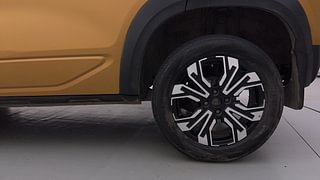Used 2023 Renault Kiger RXZ Turbo CVT Dual Tone Petrol Automatic tyres LEFT REAR TYRE RIM VIEW