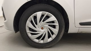 Used 2015 Hyundai Xcent [2014-2017] S Petrol Petrol Manual tyres LEFT FRONT TYRE RIM VIEW