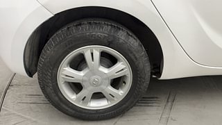 Used 2011 Hyundai i20 [2008-2012] Sportz 1.2 Petrol Manual tyres RIGHT REAR TYRE RIM VIEW