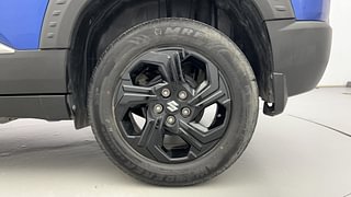 Used 2022 Maruti Suzuki Brezza ZXI Petrol Manual tyres LEFT REAR TYRE RIM VIEW