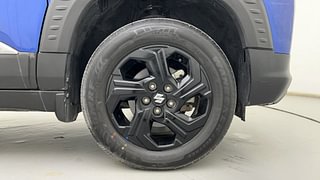 Used 2022 Maruti Suzuki Brezza ZXI Petrol Manual tyres RIGHT FRONT TYRE RIM VIEW