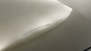 Used 2023 Renault Kwid 1.0 RXT SCE Petrol Manual dents MINOR SCRATCH