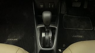 Used 2020 honda Amaze 1.2 VX CVT i-VTEC Petrol Automatic interior GEAR  KNOB VIEW
