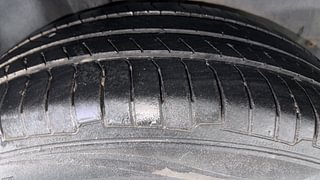 Used 2012 Volkswagen Polo [2010-2014] Highline1.2L (P) Petrol Manual tyres RIGHT REAR TYRE TREAD VIEW