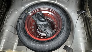 Used 2023 Renault Kwid 1.0 RXT SCE Petrol Manual tyres SPARE TYRE VIEW