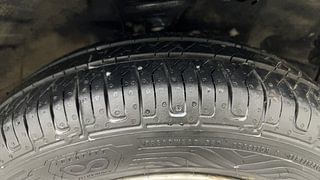 Used 2012 Maruti Suzuki Wagon R 1.0 [2010-2019] LXi CNG (outside fitted) Petrol+cng Manual tyres RIGHT FRONT TYRE TREAD VIEW