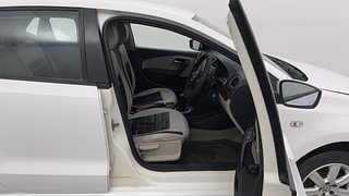 Used 2012 Volkswagen Polo [2010-2014] Highline1.2L (P) Petrol Manual interior RIGHT SIDE FRONT DOOR CABIN VIEW