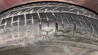 Used 2015 hyundai i10 Sportz 1.1 Petrol Petrol Manual tyres RIGHT REAR TYRE TREAD VIEW