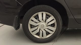 Used 2016 Honda City SV Petrol Manual tyres RIGHT REAR TYRE RIM VIEW