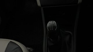 Used 2020 Renault Triber RXL Petrol Manual interior GEAR  KNOB VIEW