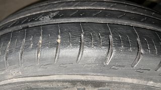 Used 2020 Renault Triber RXL Petrol Manual tyres RIGHT FRONT TYRE TREAD VIEW