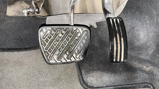 Used 2017 Renault Duster [2017-2020] RXS CVT Petrol Petrol Automatic interior PEDALS VIEW