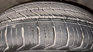 Used 2017 Tata Tiago [2016-2020] Revotron XZA AMT Petrol Automatic tyres RIGHT FRONT TYRE TREAD VIEW