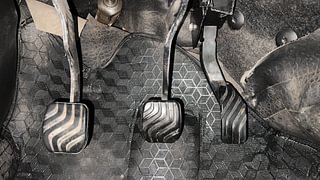 Used 2020 Renault Triber RXL Petrol Manual interior PEDALS VIEW