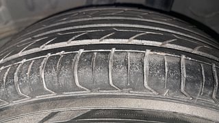 Used 2019 Honda Amaze 1.2 V CVT Petrol Petrol Automatic tyres LEFT REAR TYRE TREAD VIEW