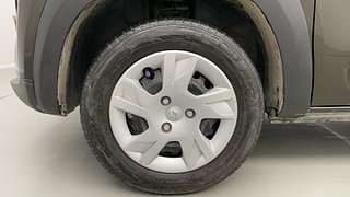 Used 2023 Renault Kwid 1.0 RXT SCE Petrol Manual tyres LEFT FRONT TYRE RIM VIEW