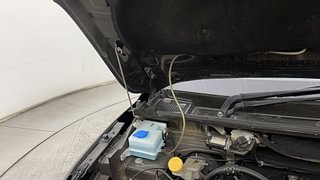 Used 2019 Renault Kwid [2015-2019] 1.0 RXT Opt Petrol Manual engine ENGINE RIGHT SIDE HINGE & APRON VIEW