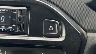 Used 2017 Datsun Redi-GO [2015-2019] S Petrol Manual top_features Central locking