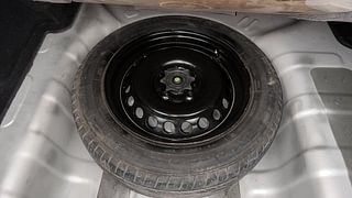 Used 2015 Hyundai Xcent [2014-2017] S Petrol Petrol Manual tyres SPARE TYRE VIEW