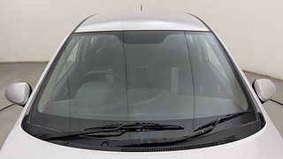 Used 2015 Hyundai Xcent [2014-2017] S Petrol Petrol Manual exterior FRONT WINDSHIELD VIEW