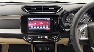 Used 2022 Honda Amaze 1.2 VX CVT i-VTEC Petrol Automatic interior MUSIC SYSTEM & AC CONTROL VIEW