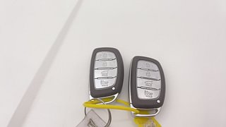 Used 2023 Hyundai New i20 Asta (O) 1.2 IVT Petrol Automatic extra CAR KEY VIEW