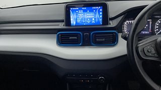 Used 2022 Tata Punch Creative AMT Dual Tone Petrol Automatic interior MUSIC SYSTEM & AC CONTROL VIEW