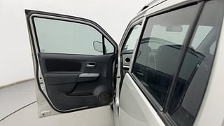 Used 2012 Maruti Suzuki Wagon R 1.0 [2010-2019] LXi CNG (outside fitted) Petrol+cng Manual interior LEFT FRONT DOOR OPEN VIEW