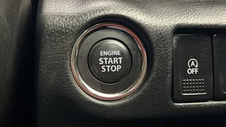 Used 2021 Maruti Suzuki S-Cross Alpha Petrol Manual top_features Keyless start