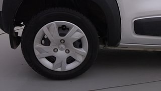 Used 2023 Renault Kwid 1.0 RXT AMT SCE Petrol Automatic tyres RIGHT REAR TYRE RIM VIEW