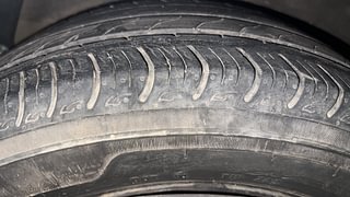 Used 2015 Hyundai Xcent [2014-2017] S Petrol Petrol Manual tyres RIGHT REAR TYRE TREAD VIEW