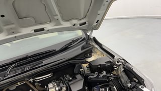 Used 2022 Honda Amaze 1.2 VX CVT i-VTEC Petrol Automatic engine ENGINE LEFT SIDE HINGE & APRON VIEW