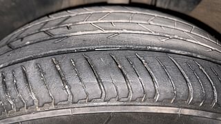 Used 2023 Renault Kiger RXZ Turbo CVT Dual Tone Petrol Automatic tyres LEFT FRONT TYRE TREAD VIEW