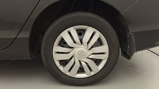 Used 2016 Honda City SV Petrol Manual tyres LEFT REAR TYRE RIM VIEW