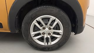 Used 2020 Renault Triber RXL Petrol Manual tyres RIGHT FRONT TYRE RIM VIEW
