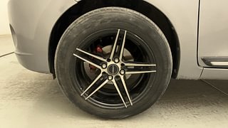 Used 2014 Maruti Suzuki Celerio VXI AMT Petrol Automatic tyres LEFT FRONT TYRE RIM VIEW