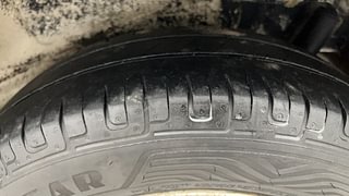 Used 2012 Maruti Suzuki Wagon R 1.0 [2010-2019] LXi CNG (outside fitted) Petrol+cng Manual tyres LEFT REAR TYRE TREAD VIEW