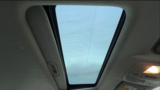 Used 2022 Maruti Suzuki Brezza ZXI Petrol Manual top_features Sunroof