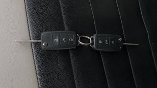 Used 2012 Volkswagen Polo [2010-2014] Highline1.2L (P) Petrol Manual extra CAR KEY VIEW