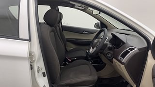 Used 2011 Hyundai i20 [2008-2012] Sportz 1.2 Petrol Manual interior RIGHT SIDE FRONT DOOR CABIN VIEW