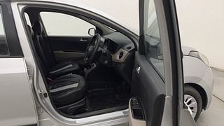 Used 2015 Hyundai Xcent [2014-2017] S Petrol Petrol Manual interior RIGHT SIDE FRONT DOOR CABIN VIEW