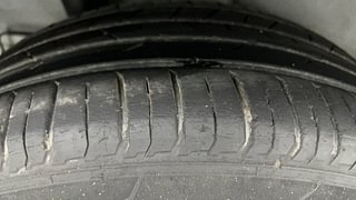 Used 2022 Hyundai Venue [2019-2022] SX Plus 1.0 Turbo DCT Petrol Automatic tyres RIGHT REAR TYRE TREAD VIEW