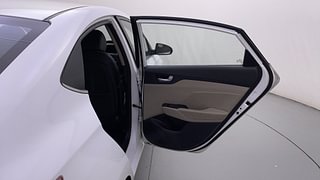Used 2017 Hyundai Verna [2017-2020] 1.6 VTVT SX (O) AT Petrol Automatic interior RIGHT REAR DOOR OPEN VIEW