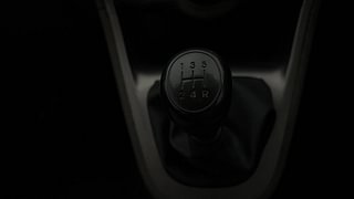 Used 2014 Hyundai i10 magna 1.1 Petrol Manual interior GEAR  KNOB VIEW
