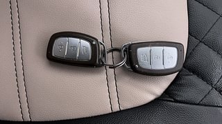 Used 2014 Hyundai Xcent [2014-2017] SX (O) Petrol Petrol Manual extra CAR KEY VIEW