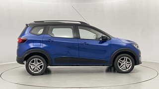 Used 2023 Renault Triber RXZ Dual Tone Petrol Manual exterior RIGHT SIDE VIEW